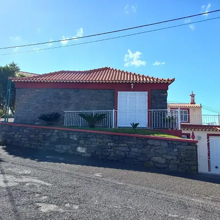 Casa Abreu Gouveia In Ponta Do Pargo Villa Calheta  Exterior photo
